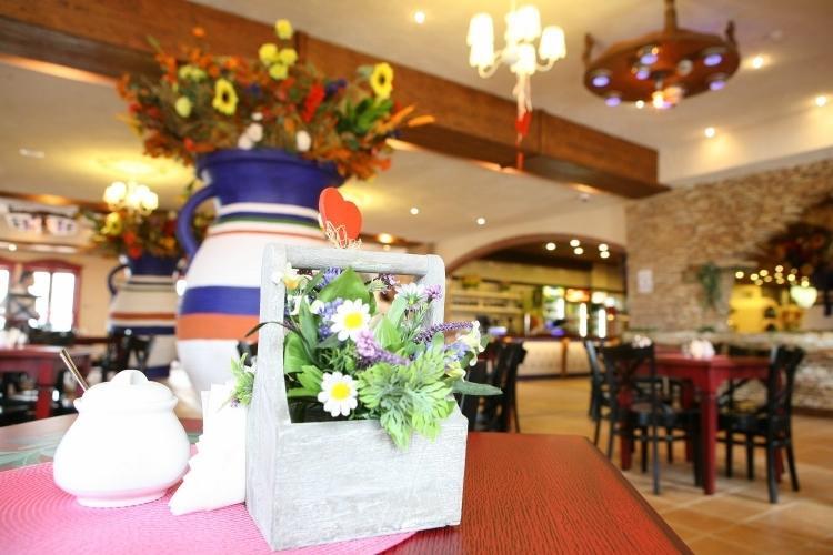 Hotel Zloty Mlyn Majkow Пйотркув-Трибунальський Екстер'єр фото